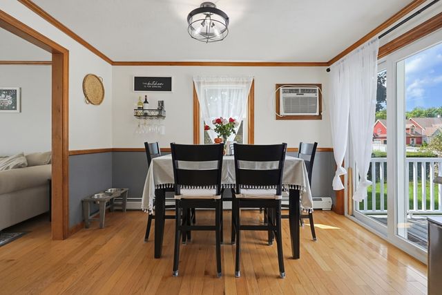 450 Hartford Ave East, Uxbridge, MA 01569