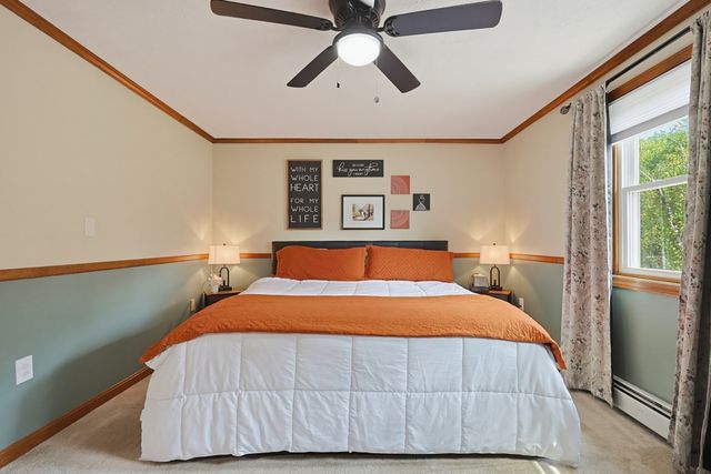 450 Hartford Ave East, Uxbridge, MA 01569