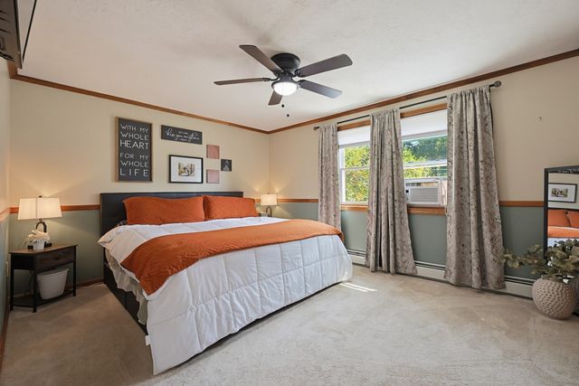 450 Hartford Ave East, Uxbridge, MA 01569