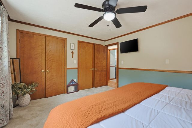 450 Hartford Ave East, Uxbridge, MA 01569