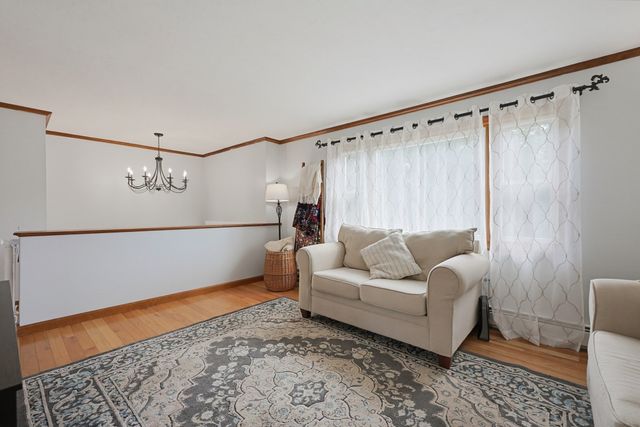 450 Hartford Ave East, Uxbridge, MA 01569