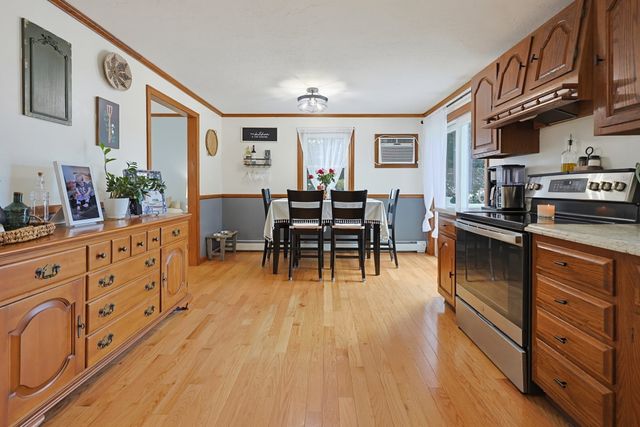 450 Hartford Ave East, Uxbridge, MA 01569