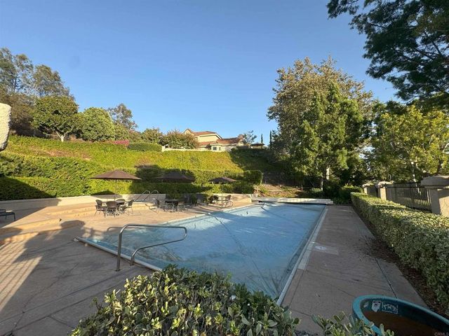 2310 Vista Valley Lane, Vista, CA 92084