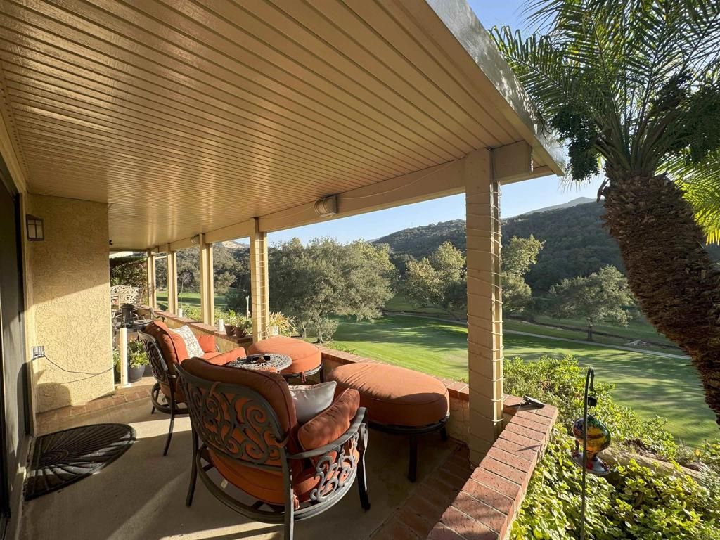 2310 Vista Valley Lane, Vista, CA 92084