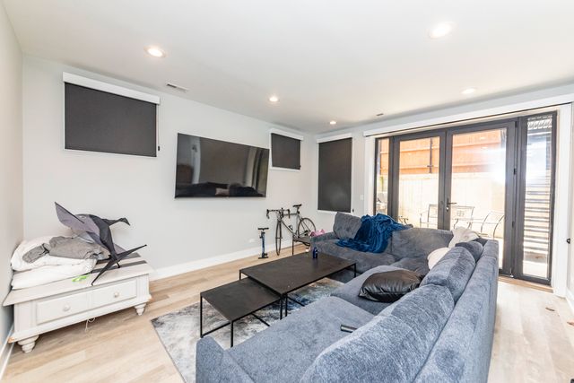 1638 N Sedgwick Street 1, Chicago, IL 60614