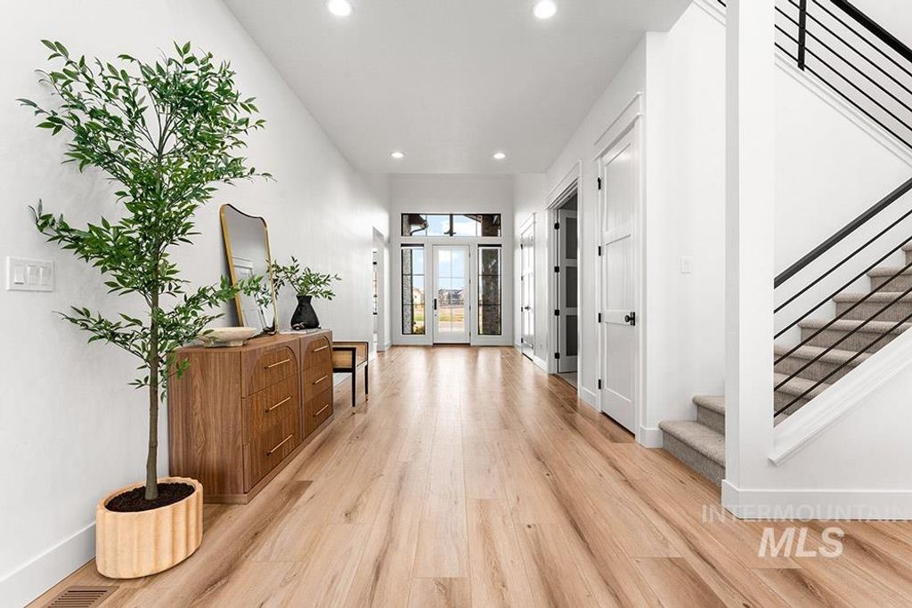 6284 Salmon Falls, Star, ID 83669 photo 4