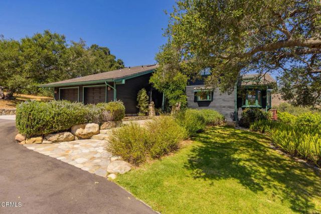 10622 Encino Drive, Oak View, CA 93022