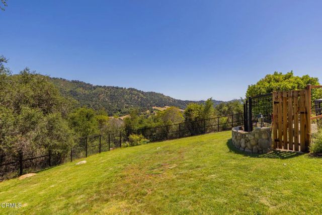 10622 Encino Drive, Oak View, CA 93022
