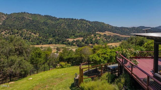10622 Encino Drive, Oak View, CA 93022