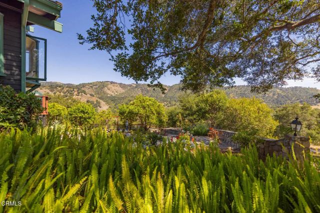 10622 Encino Drive, Oak View, CA 93022