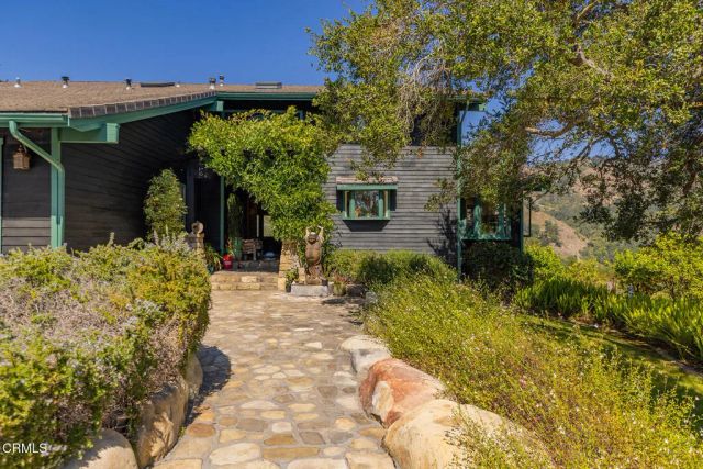 10622 Encino Drive, Oak View, CA 93022