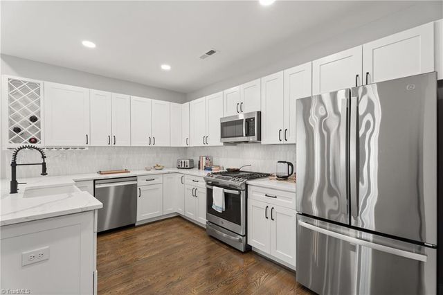 444 Irving Street, Winston-salem, NC 27103