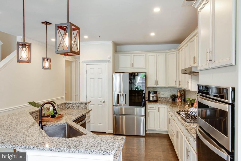 Image 14 of property listing at 21845 BONESET WAY, Germantown, MD 20876