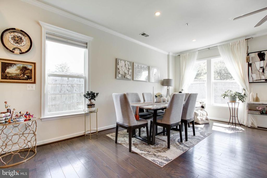 Image 17 of property listing at 21845 BONESET WAY, Germantown, MD 20876