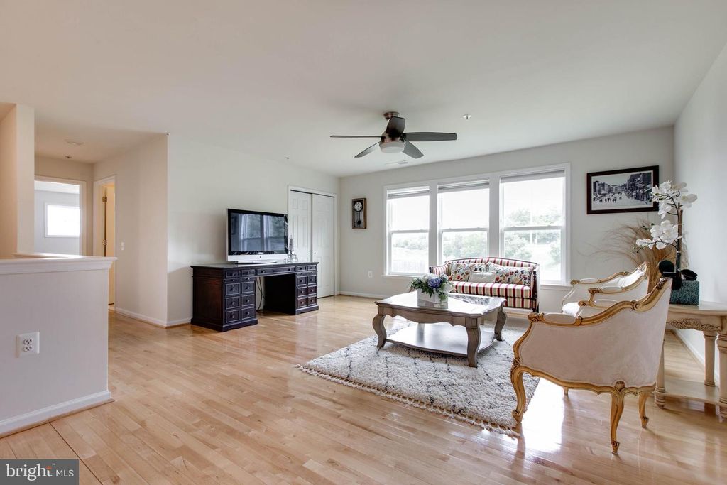 Image 30 of property listing at 21845 BONESET WAY, Germantown, MD 20876