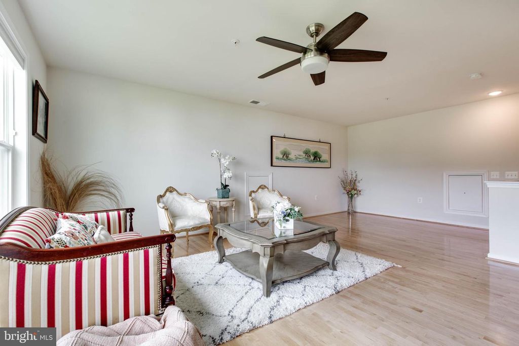 Image 32 of property listing at 21845 BONESET WAY, Germantown, MD 20876