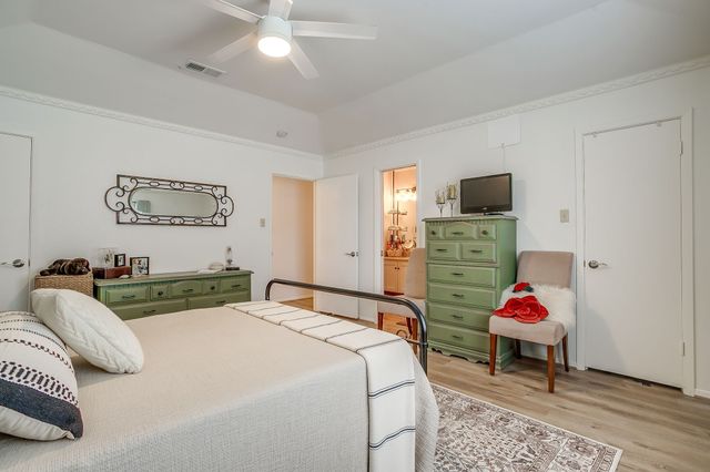 4761 Fieldcrest Drive, Fort Worth, TX 76109