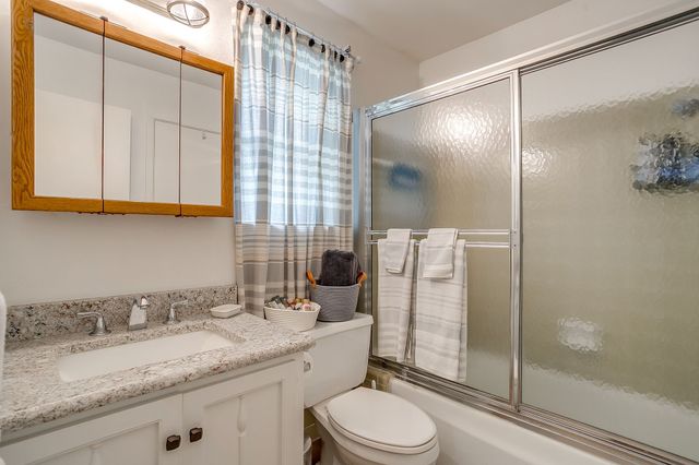 4761 Fieldcrest Drive, Fort Worth, TX 76109