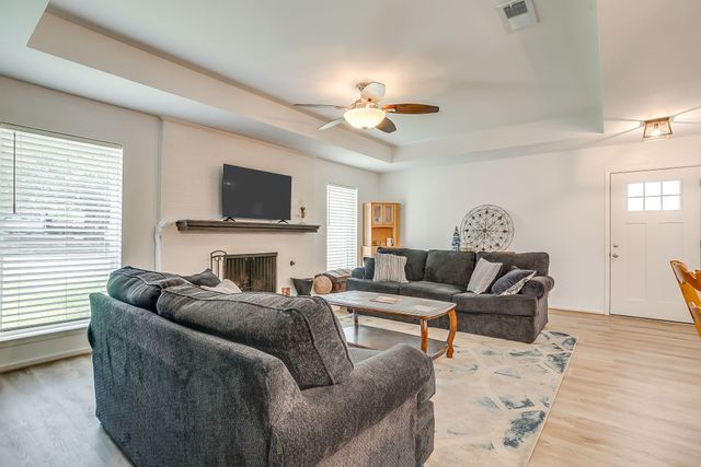 4761 Fieldcrest Drive, Fort Worth, TX 76109