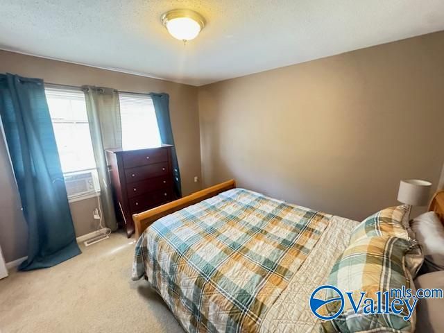 6604 Robinhood Lane NW, Huntsville, AL 35806