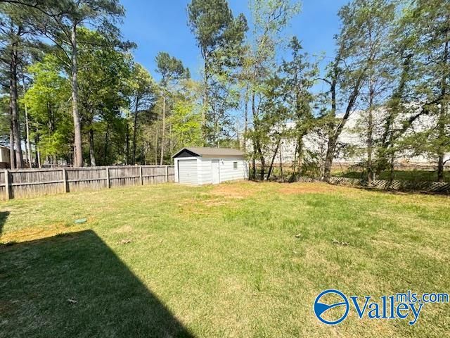 6604 Robinhood Lane NW, Huntsville, AL 35806