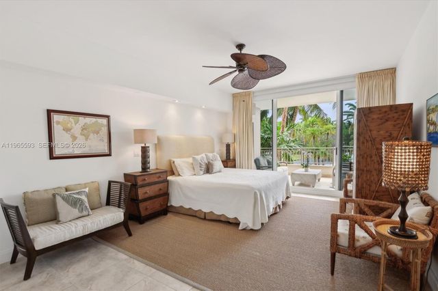 765 Crandon Blvd 111, Key Biscayne, FL 33149