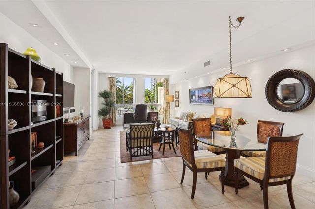 765 Crandon Blvd 111, Key Biscayne, FL 33149