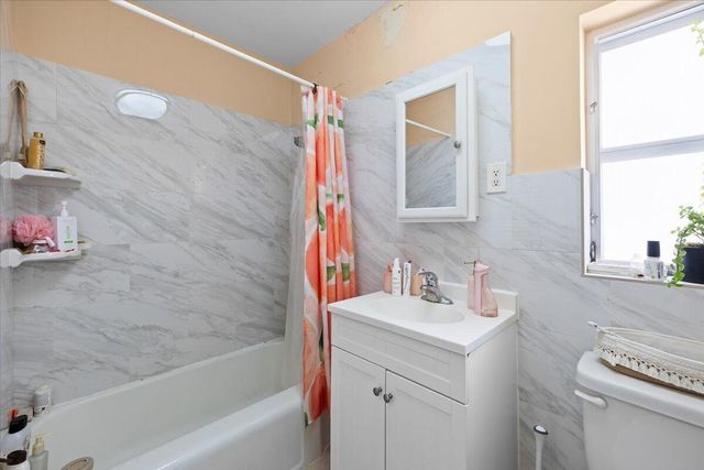 327 S Ocean Breeze 1, Lake Worth, FL 33460