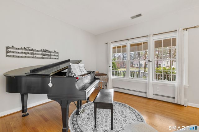 9 Brockway Road, Ellington, CT 06029