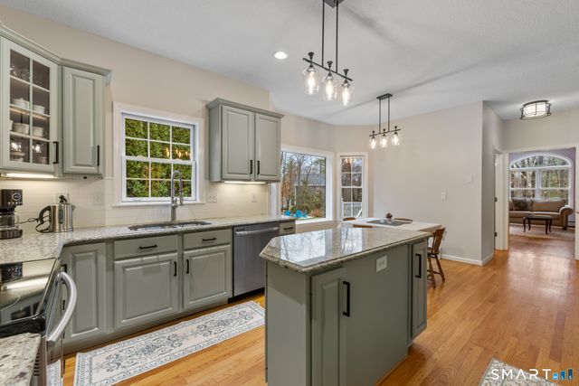 9 Brockway Road, Ellington, CT 06029