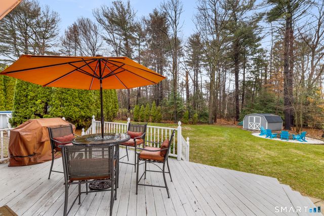 9 Brockway Road, Ellington, CT 06029