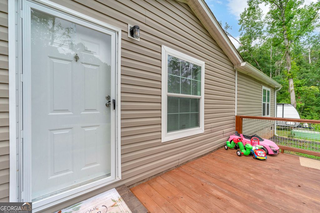 818 N Holcomb Drive, Martin, GA 30557 — photo 2