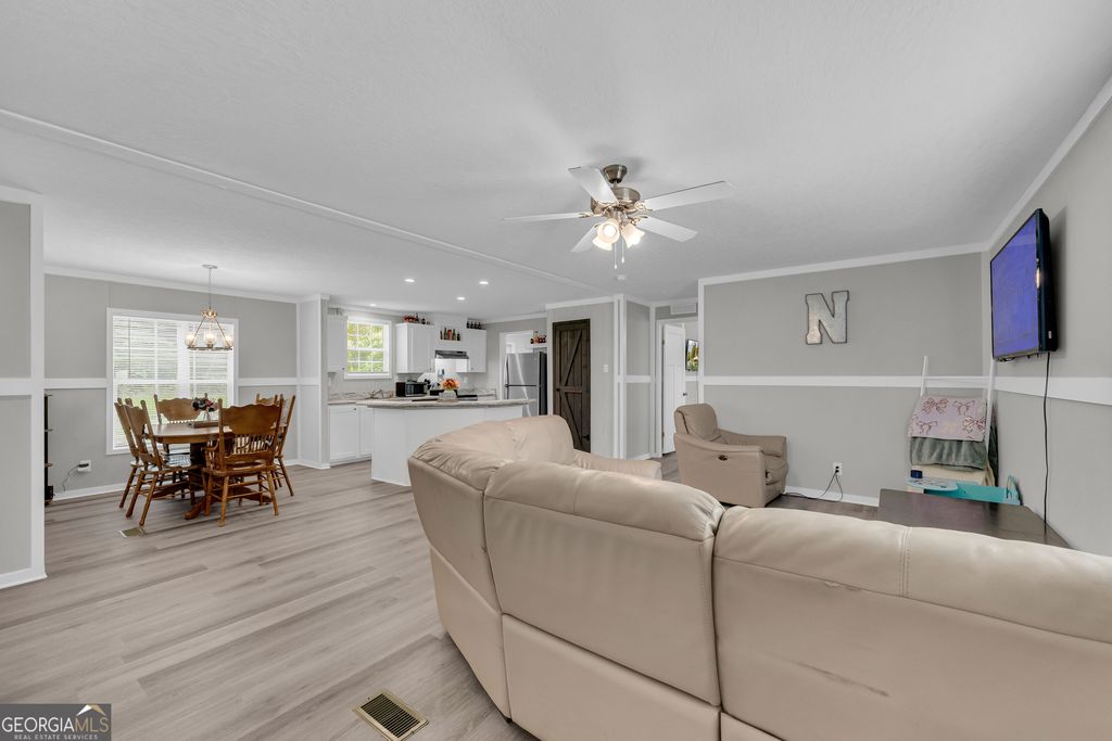 818 N Holcomb Drive, Martin, GA 30557 — photo 4