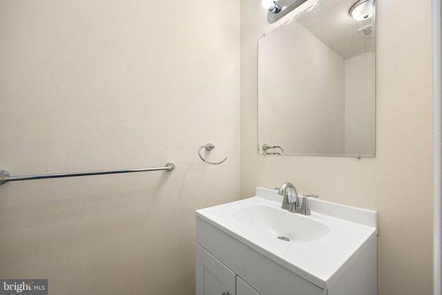 308 TOWNSEND ST, Wilmington, DE 19801