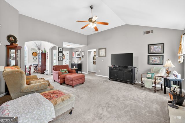 1221 Bridge Crest Drive, Winder, GA 30680