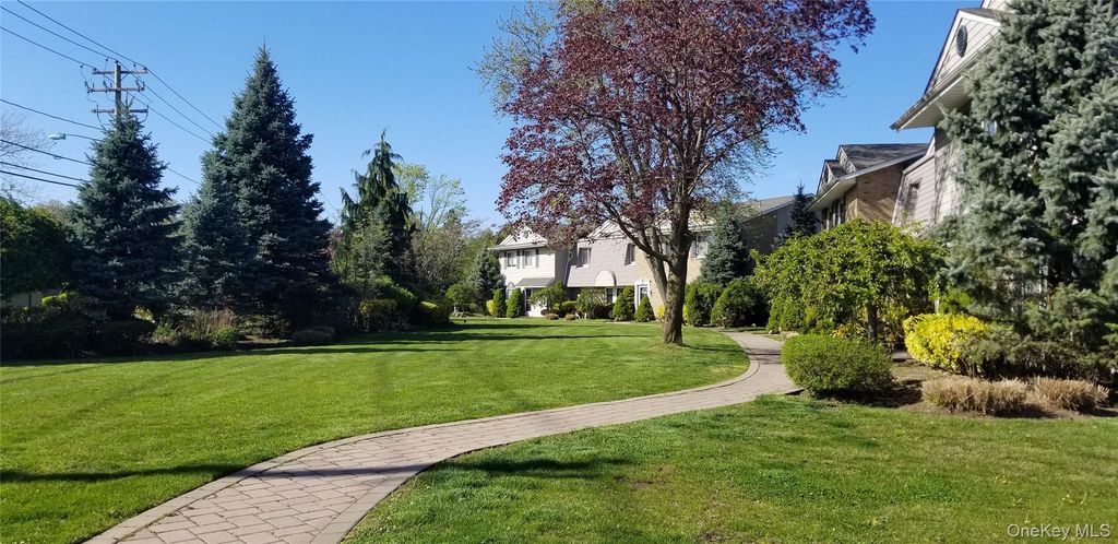 38 twighlight Walk 39, Holbrook, NY 11741