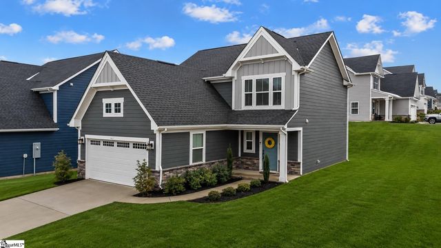 173 Dunroyal Road, Fountain Inn, SC 29644