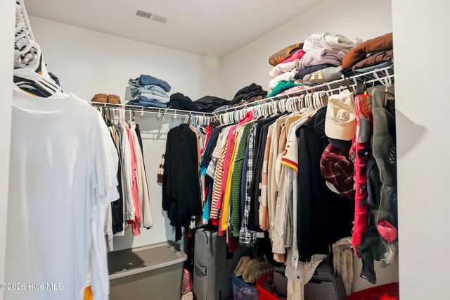 7405 Springwater Drive, Wilmington, NC 28411