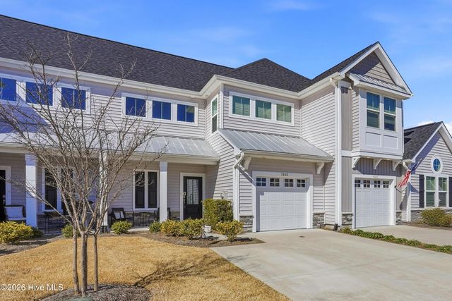 7405 Springwater Drive, Wilmington, NC 28411