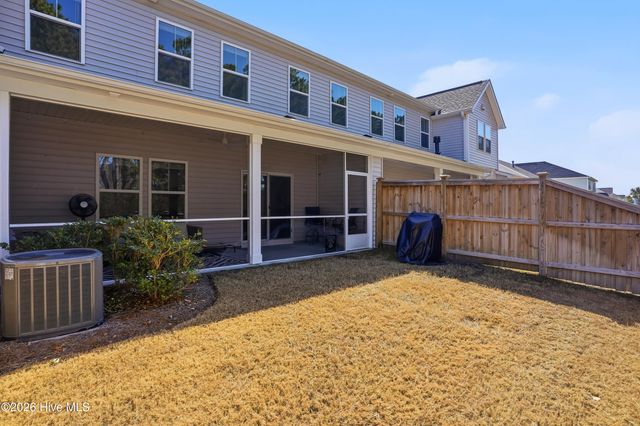 7405 Springwater Drive, Wilmington, NC 28411