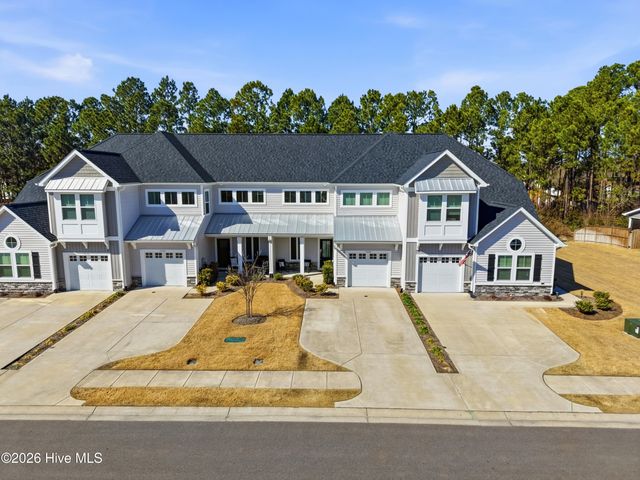 7405 Springwater Drive, Wilmington, NC 28411
