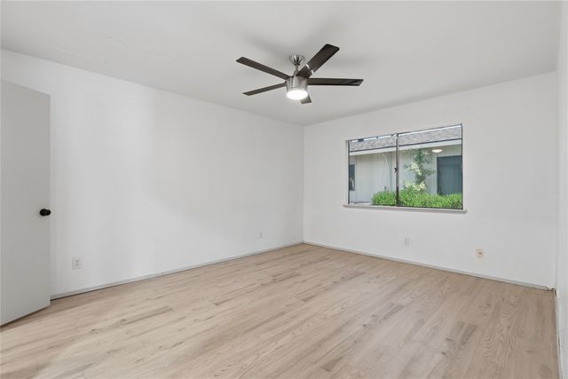3517 Knoll Point Drive, Garland, TX 75043