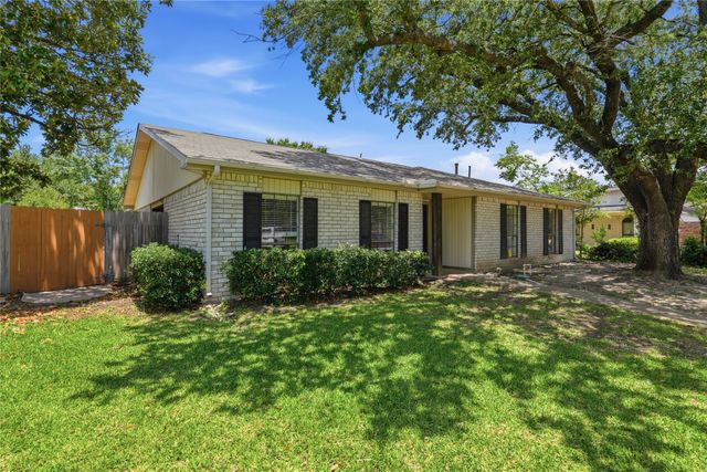 3517 Knoll Point Drive, Garland, TX 75043