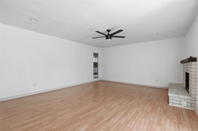 3517 Knoll Point Drive, Garland, TX 75043