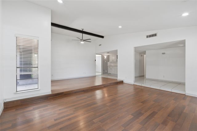 3517 Knoll Point Drive, Garland, TX 75043