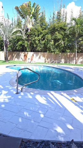 5210 NE 14th Way, Fort Lauderdale, FL 33334