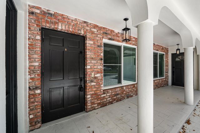 5210 NE 14th Way, Fort Lauderdale, FL 33334