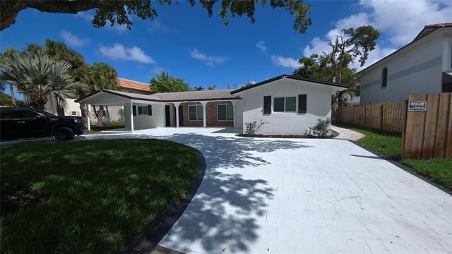 5210 NE 14th Way, Fort Lauderdale, FL 33334