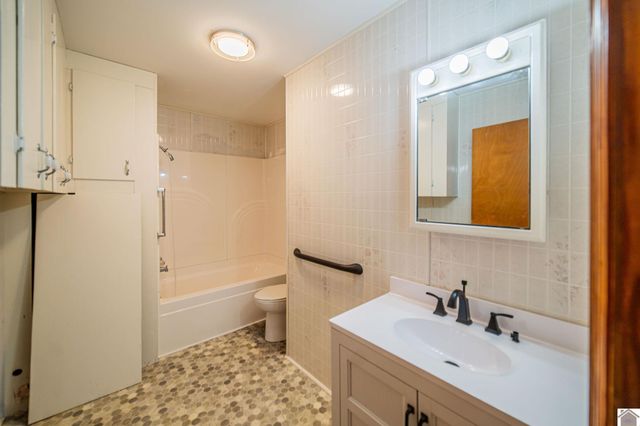 1731 E US Hwy 68E, Benton, KY 42025