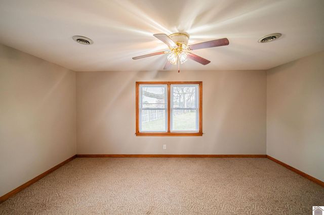 1731 E US Hwy 68E, Benton, KY 42025